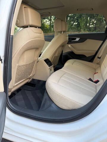 2017 Audi A4 2.0T quattro Premium Plus