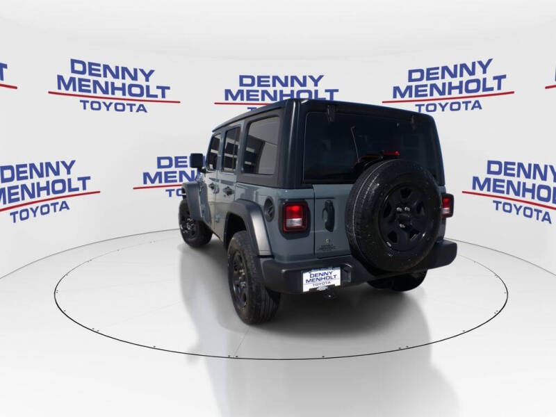 2024 Jeep Wrangler Sport