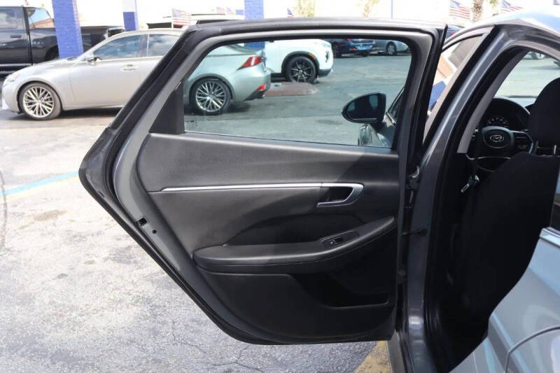2022 Hyundai Sonata SEL