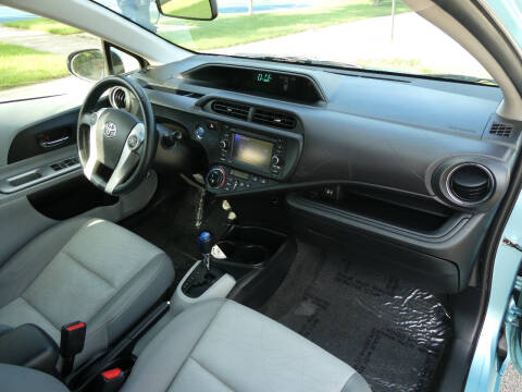 2013 Toyota Prius c Four