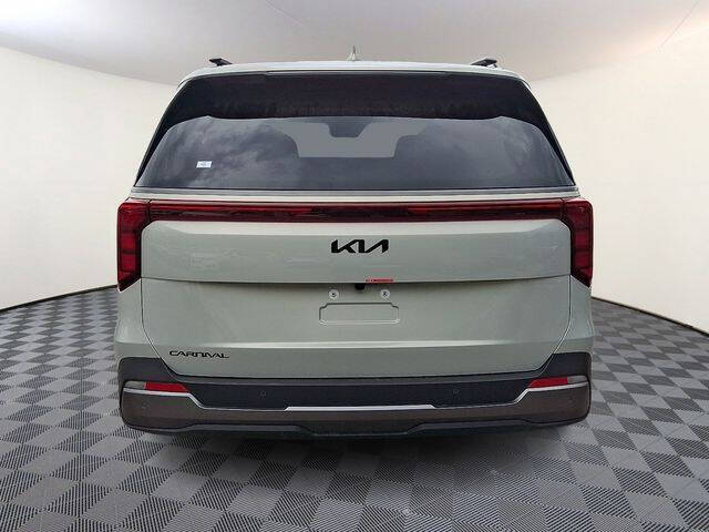 2026 Kia Carnival SX