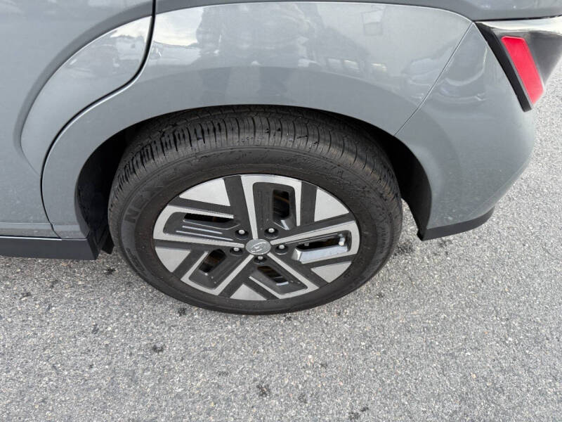 2023 Hyundai Kona Electric SEL