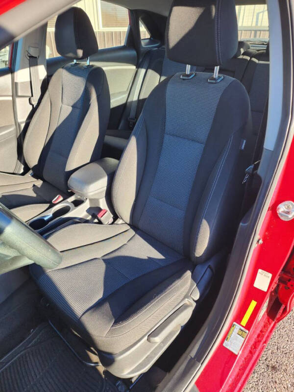 2017 Hyundai Elantra GT
