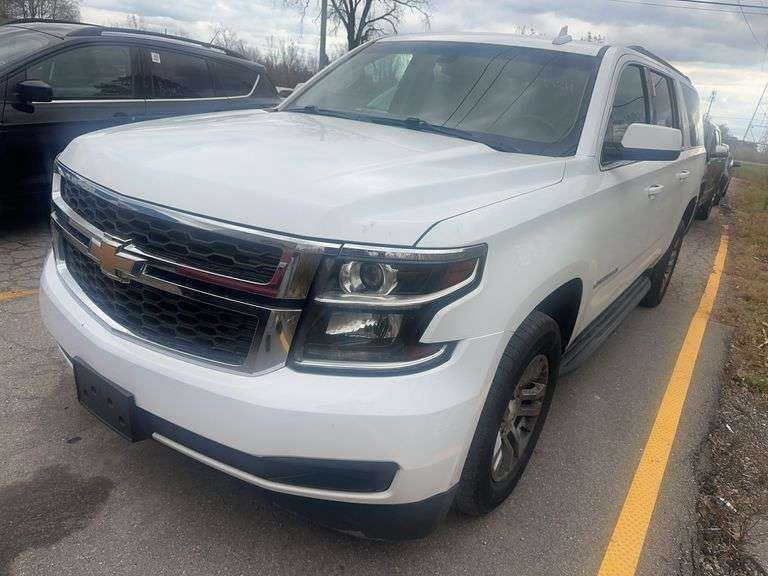 2018 Chevrolet Suburban LS