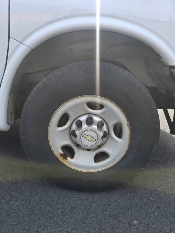 2011 Chevrolet Express 2500