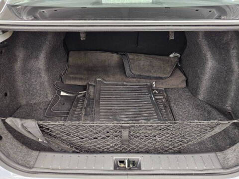 2023 Nissan Versa SR