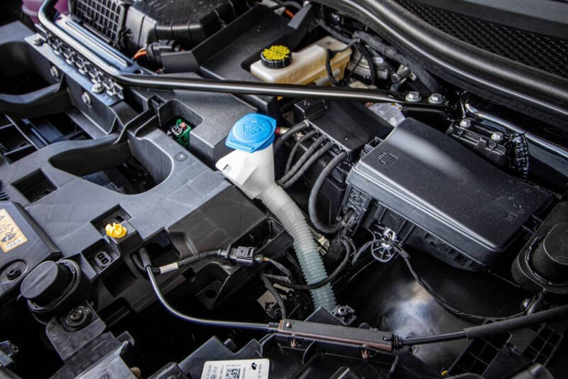 2025 Volkswagen ID.4 Pro