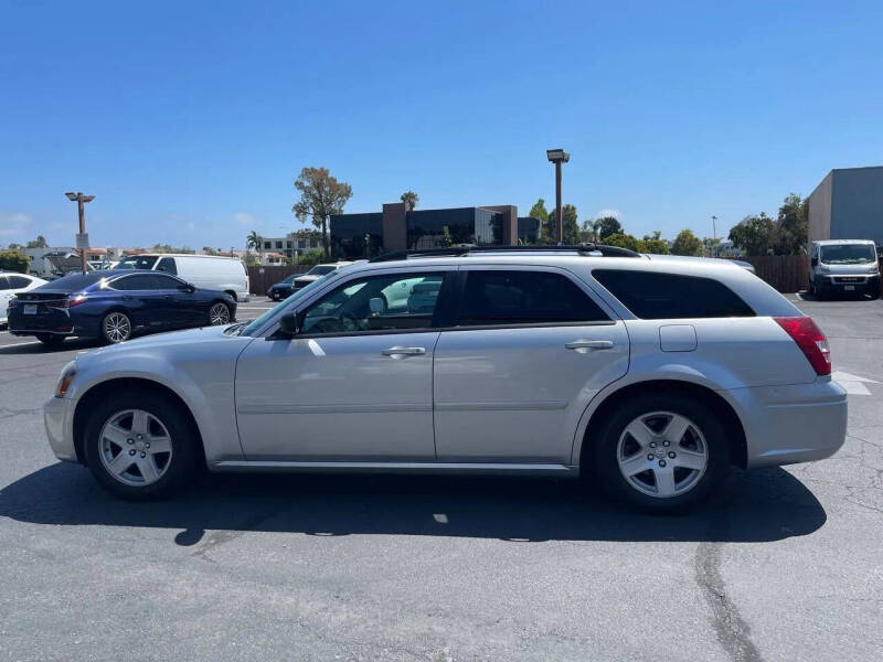 2005 Dodge Magnum SXT