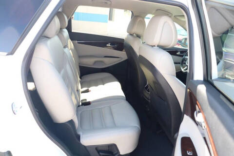 2016 Kia Sorento EX V6