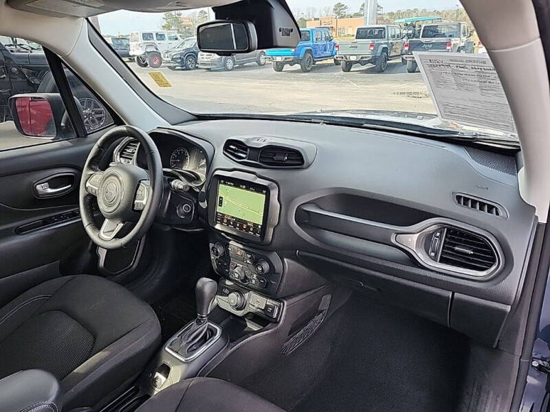 2023 Jeep Renegade Latitude