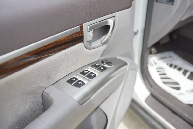 2011 Hyundai Santa Fe SE