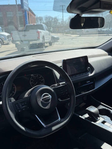 2021 Nissan Rogue SV