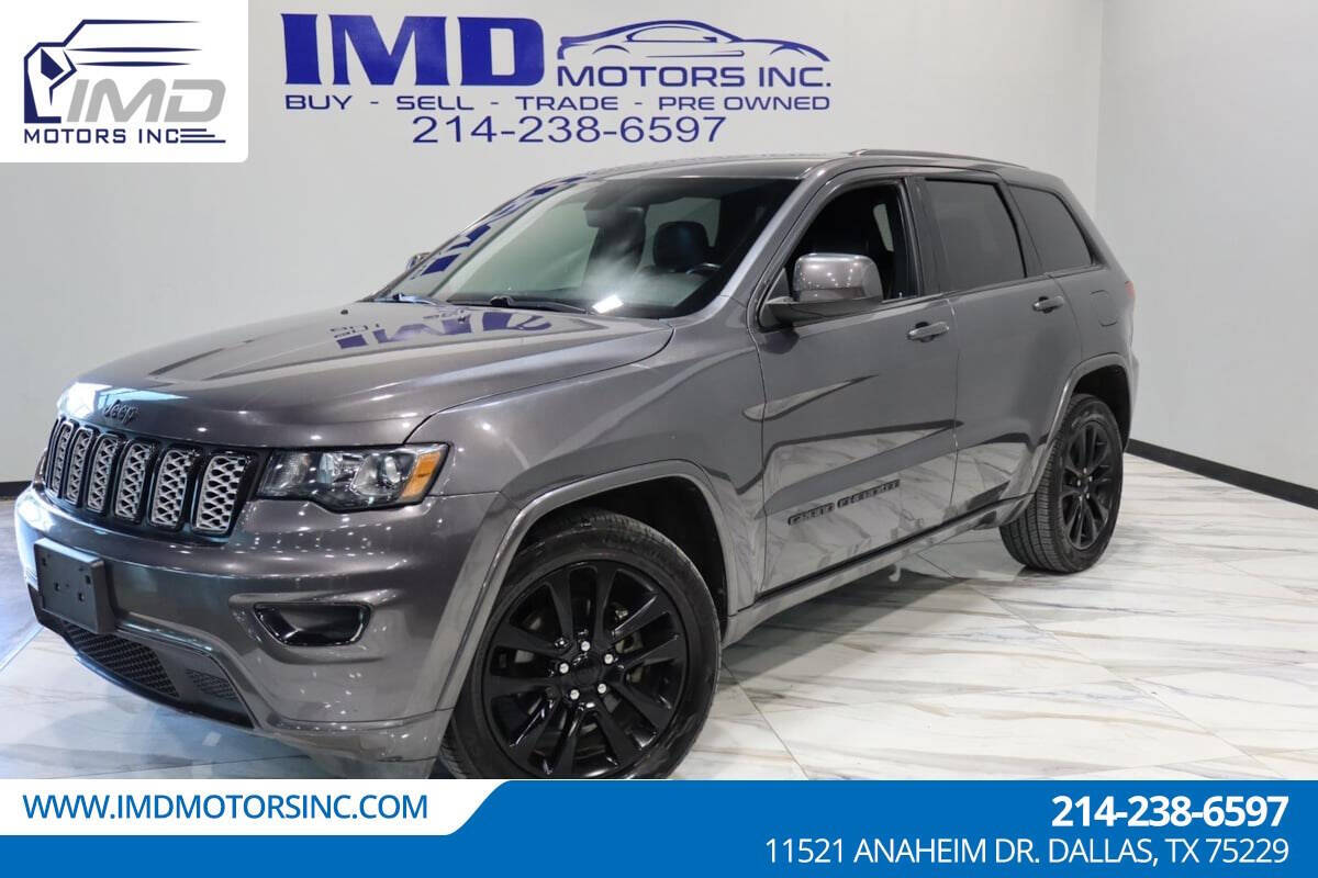 2017 Jeep Grand Cherokee for sale at IMD MOTORS, INC in Dallas, TX