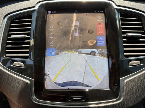 2023 Volvo XC90 B5 Plus Bright Theme