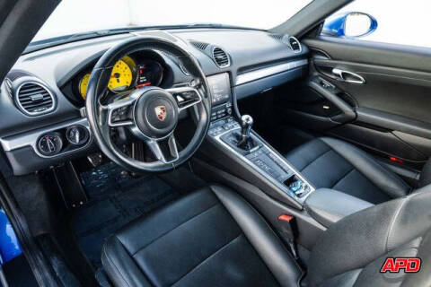 2017 Porsche 718 Cayman S