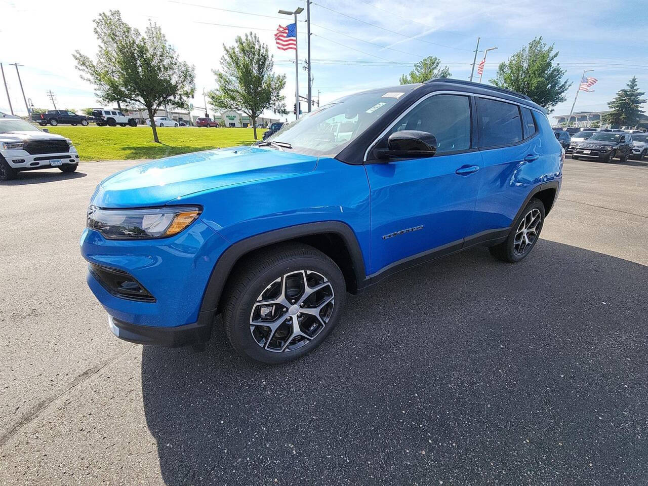 2024 Jeep Compass for sale at Victoria Auto Sales in Victoria, MN