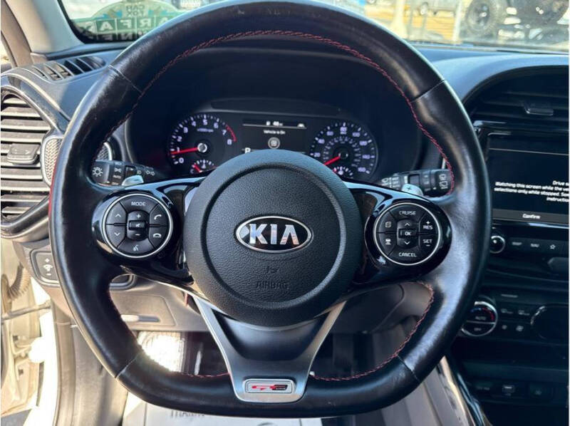 2020 Kia Soul GT-Line