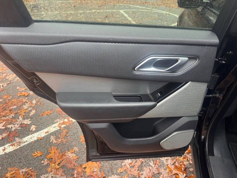 2018 Land Rover Range Rover Velar D180 R-Dynamic SE