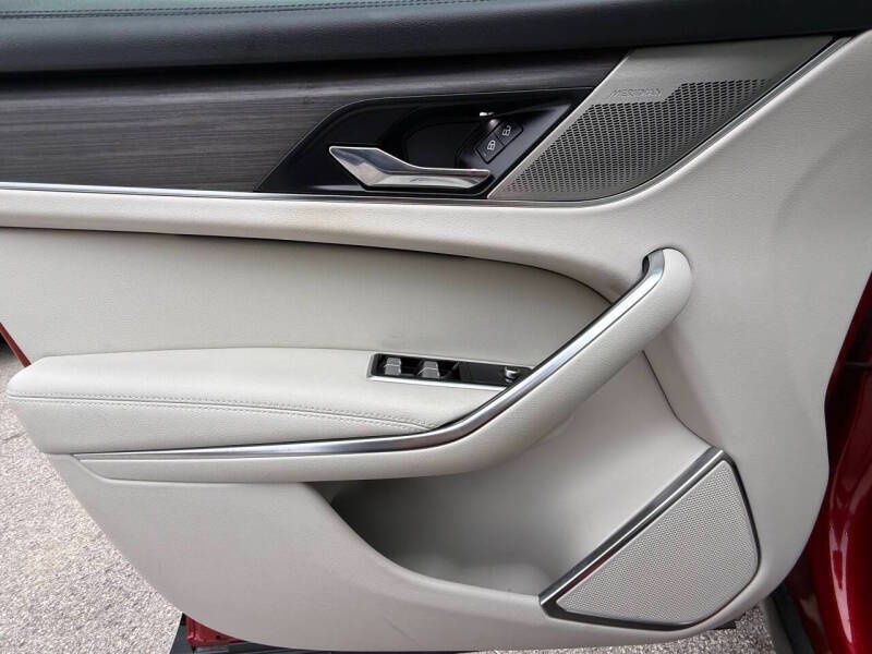 2022 Jaguar F-PACE P250 S