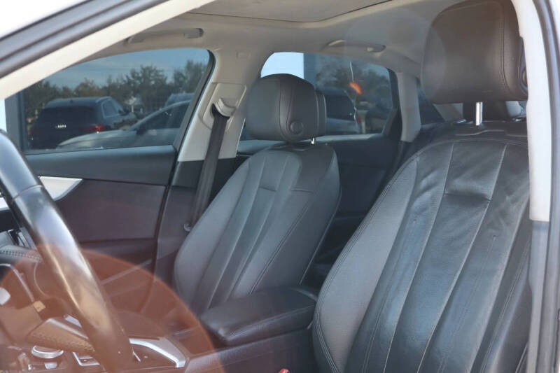 2017 Audi A4 2.0T quattro Premium Plus