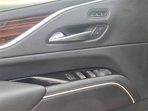 2021 Cadillac Escalade ESV Luxury