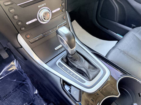 2017 Ford Edge Titanium