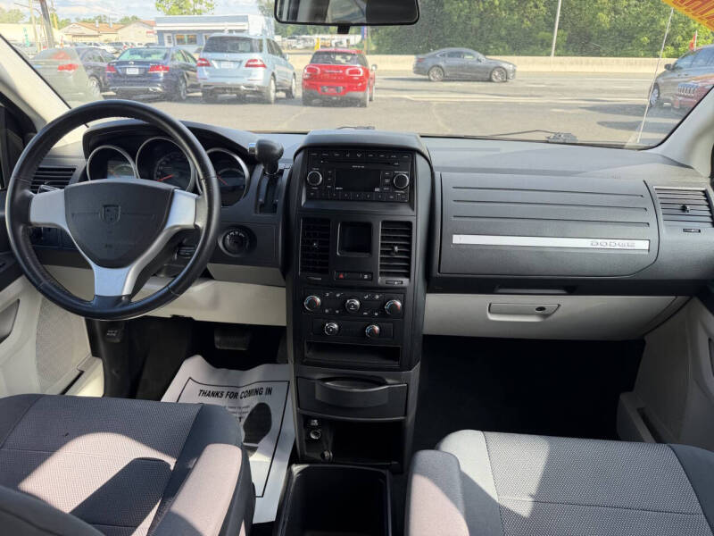 2008 Dodge Grand Caravan SE