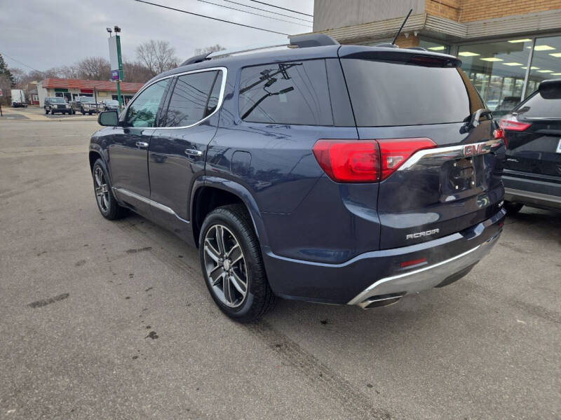 2018 GMC Acadia Denali