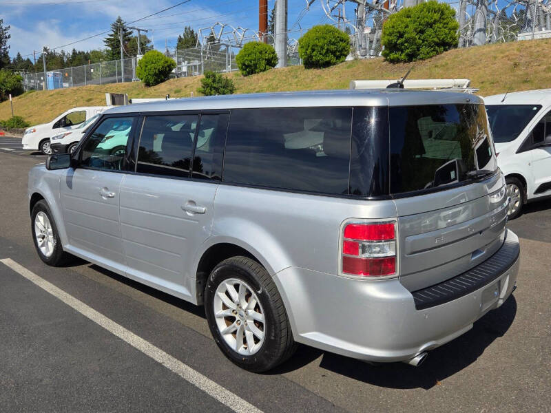 2017 Ford Flex SE