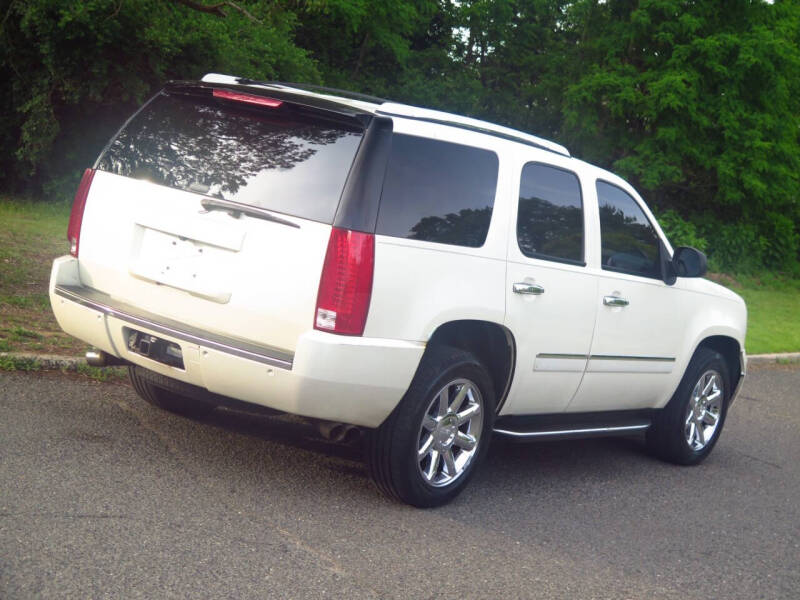 2009 GMC Yukon Denali