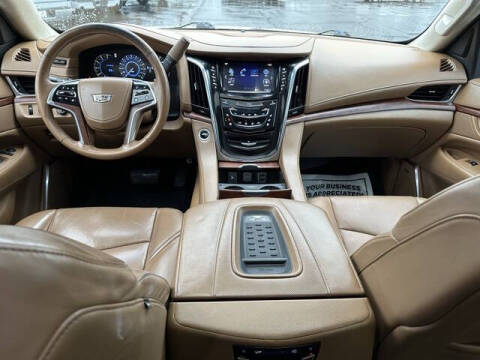 2016 Cadillac Escalade ESV Platinum