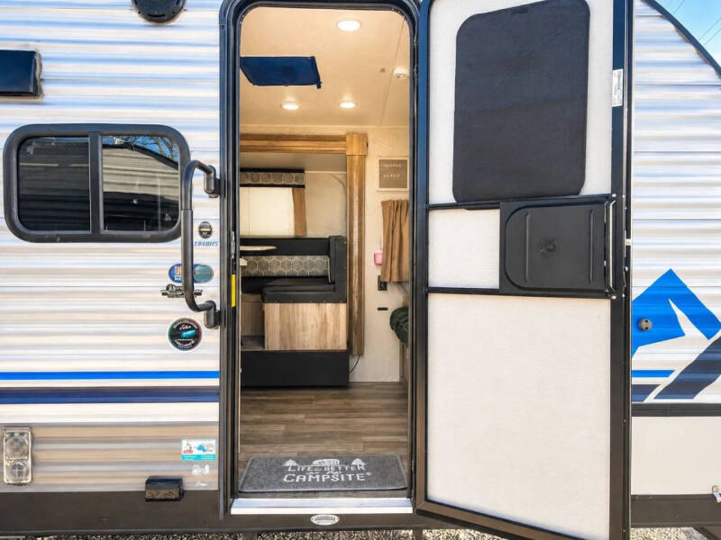 2021 Coachmen RV Catalina Summit