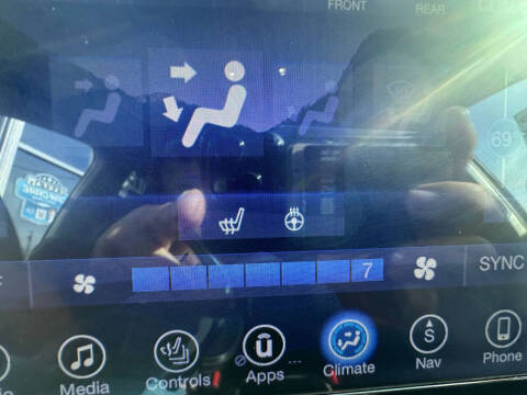 2017 Chrysler Pacifica Touring-L Plus