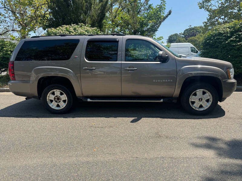 2012 Chevrolet Suburban LT