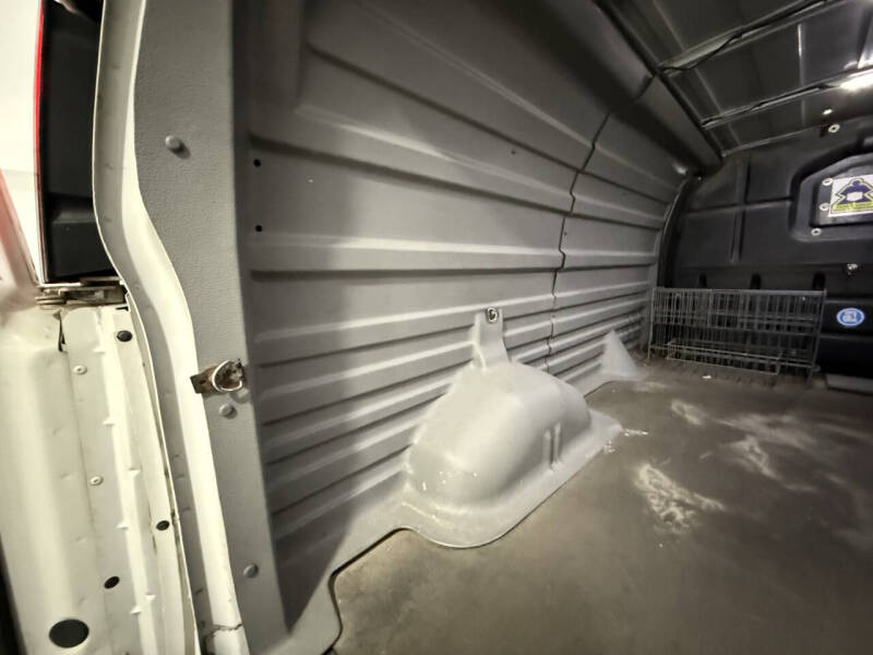 2017 Chevrolet Express 2500