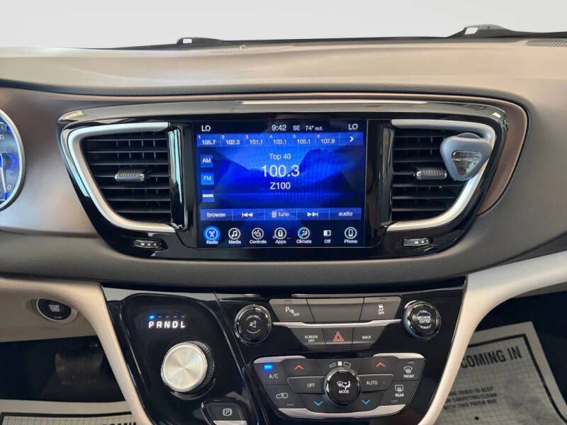 2017 Chrysler Pacifica