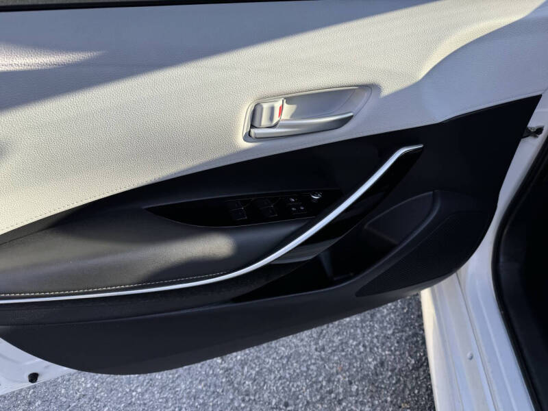 2019 Toyota Corolla Hatchback XSE