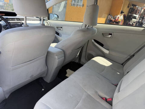 2014 Toyota Prius Three