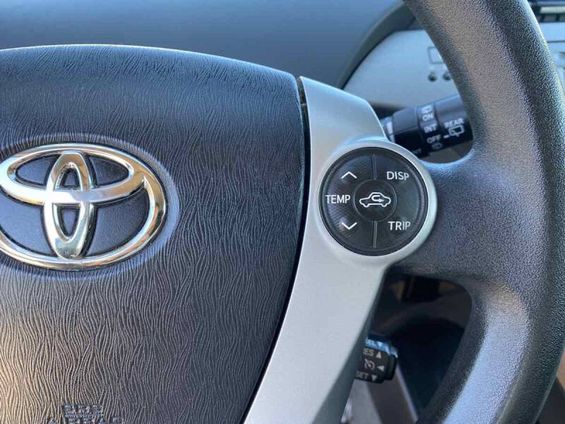2015 Toyota Prius Three