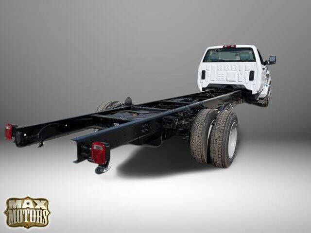 2023 Chevrolet Silverado 6500HD