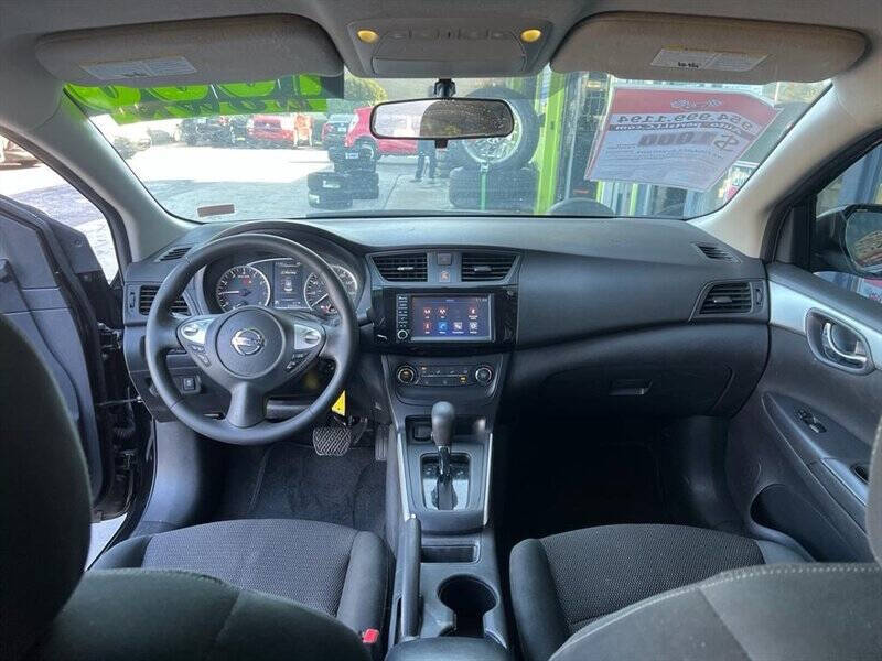 2019 Nissan Sentra SR