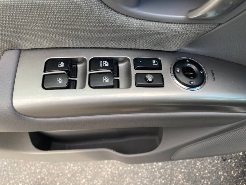 2011 Hyundai Santa Fe GLS