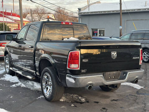 2016 RAM 1500 Laramie