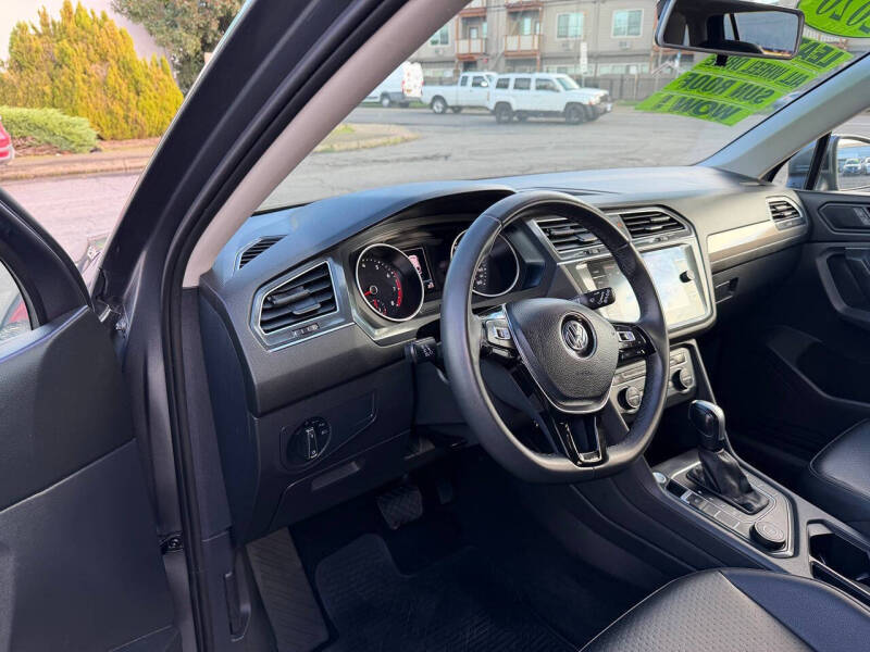 2020 Volkswagen Tiguan SE 4Motion