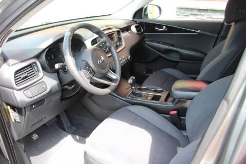 2017 Kia Sorento L