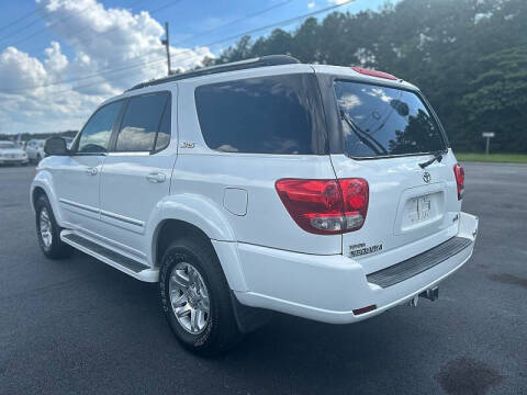 2005 Toyota Sequoia SR5