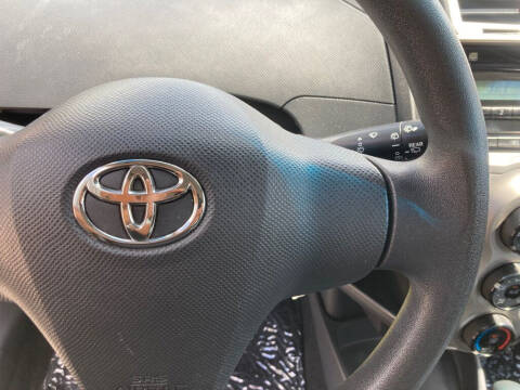 2011 Toyota Yaris