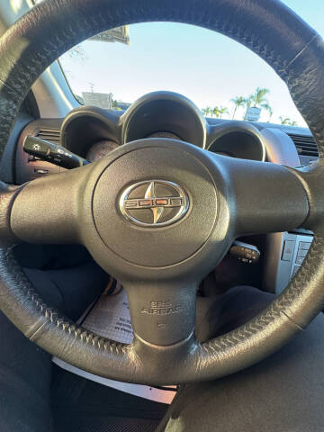 2005 Scion tC
