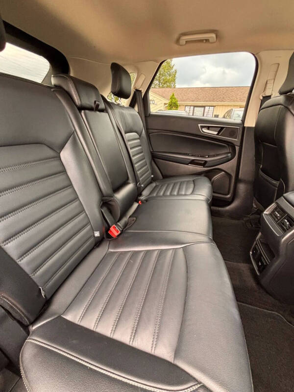 2017 Ford Edge SEL