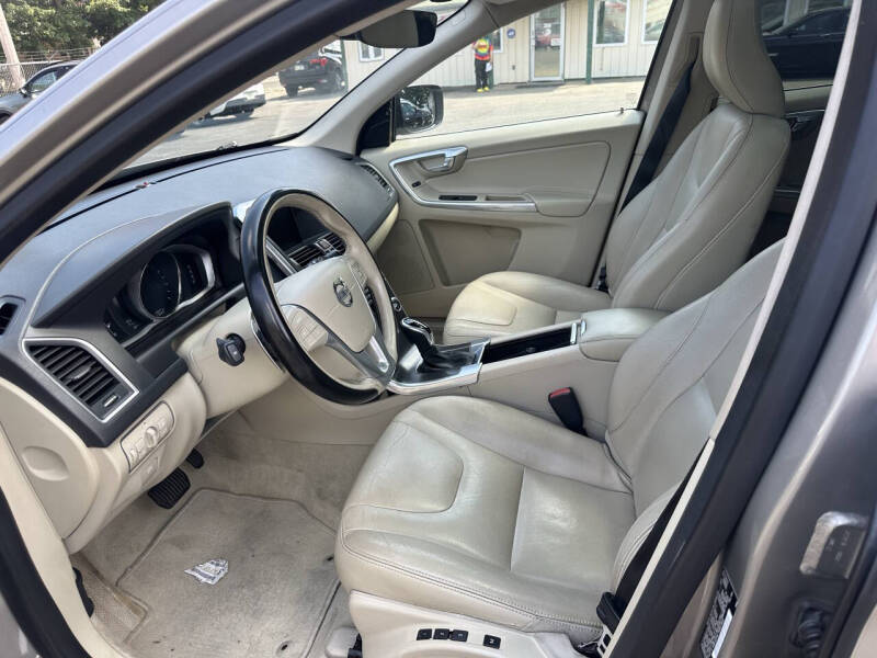 2015 Volvo XC60 T6